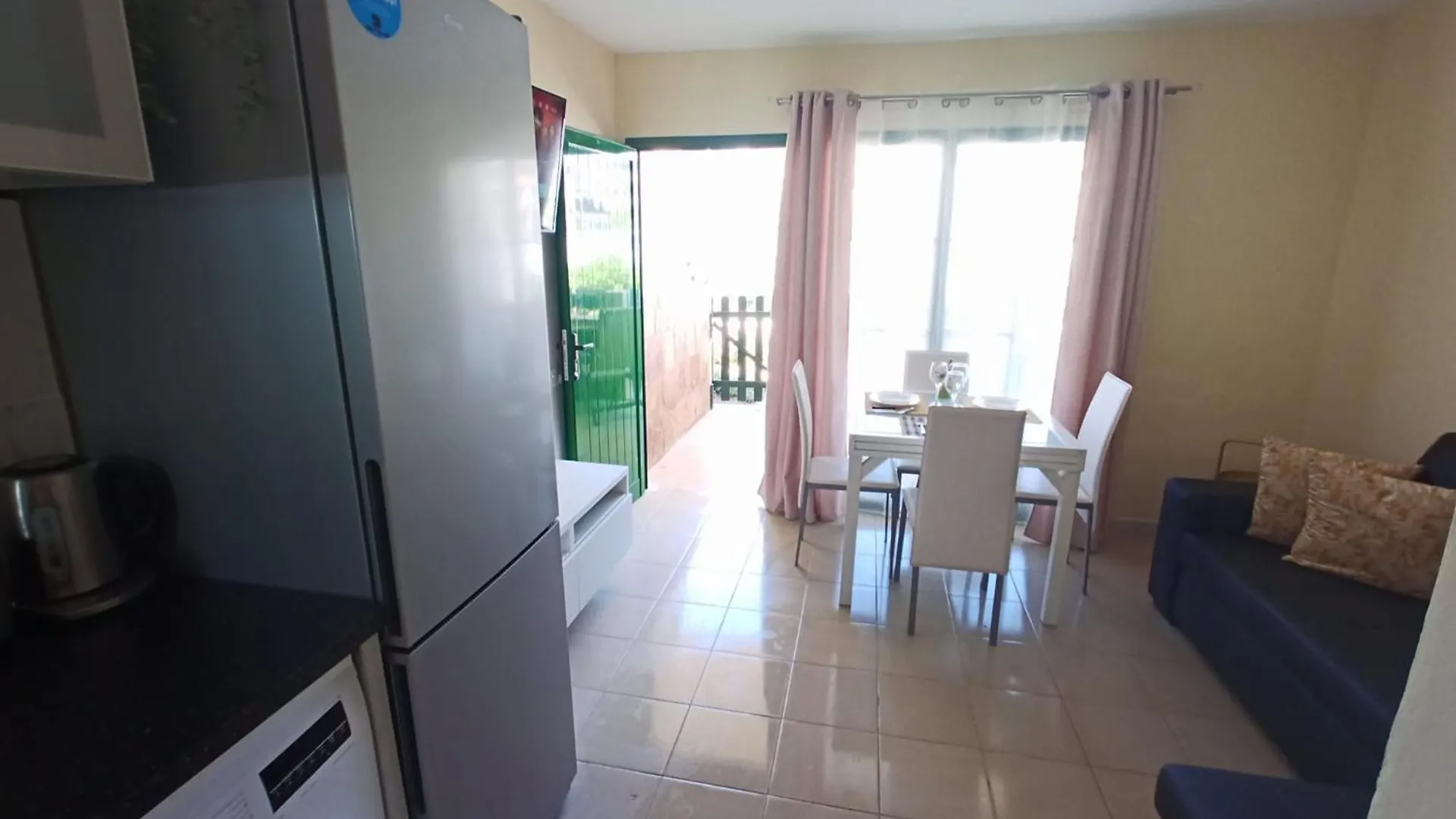 Sunny Bungalow With Pool View By Ocean Costa De Antigua 0*,